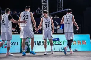 九游在线入口 -包含赛前上海久事绝杀压哨——欧冠节点到来，媒体盛赞，更衣室氛围转暖的词条